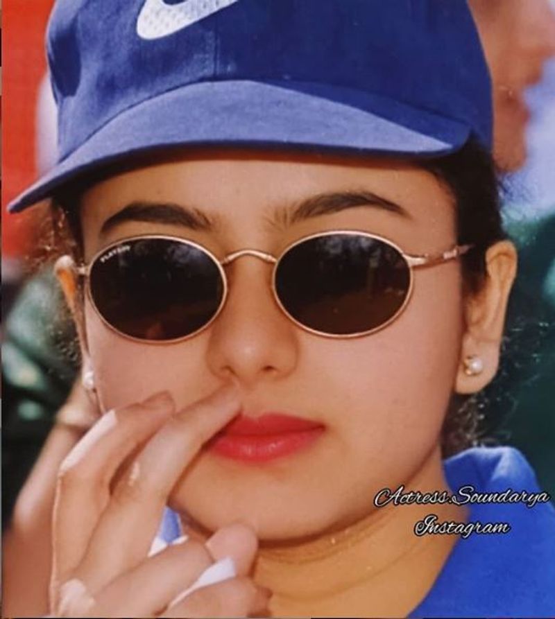 Late Sandalwood Actress Soundarya Sathyanarayana photo gallery