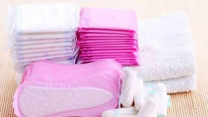 Sanitary napkins to be sold for Re 1 at Jan Aushadhi stores Sanitary napkins to be sold for Re 1 at Jan Aushadhi stores