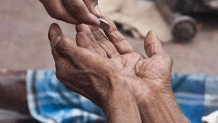 beggar owner of five crores property, But begging on the roads..reason here beggar owner of five crores property, But begging on the roads..reason here
