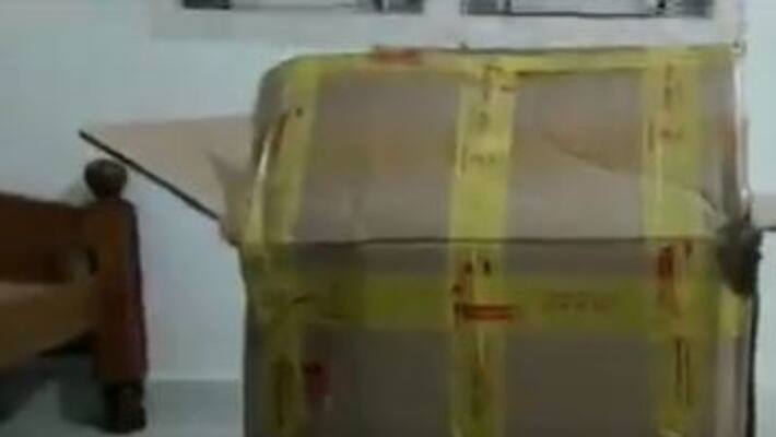 Hyderabad businessman who posted 'stinky' parcels to KCR and other VIP Arrested Hyderabad businessman who posted 'stinky' parcels to KCR and other VIP Arrested