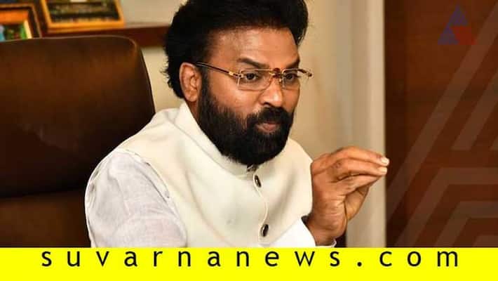 Minister Sriramulu Praises CM BS Yediyurappa Minister Sriramulu Praises CM BS Yediyurappa