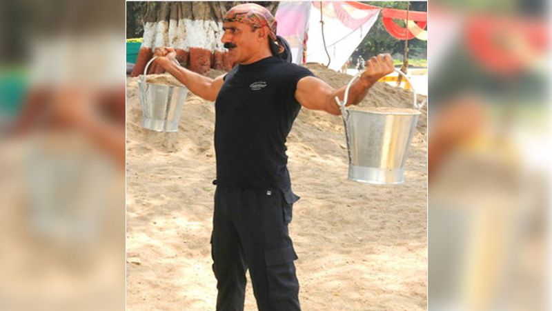 Story of a real hero of Madhya Pradesh a Senior IPS DC Sagar