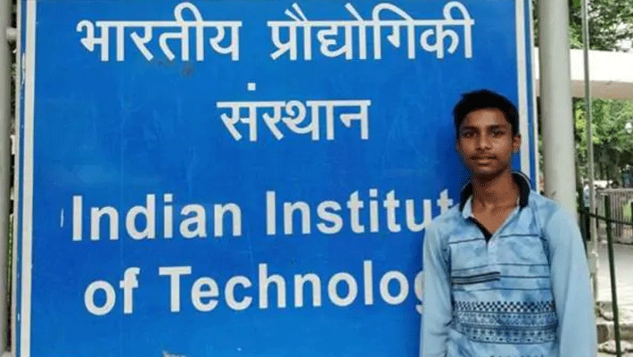 tailors son cracks iit entrance exam in delhi tailors son cracks iit entrance exam in delhi