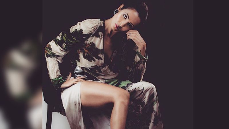 Malaika Arora On holiday With Arjun kapoor Shared photos users trolled