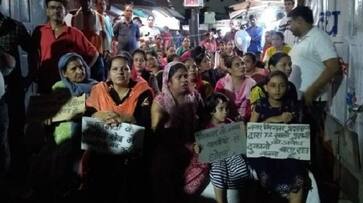 Women came out late on the road to save shops in PM City