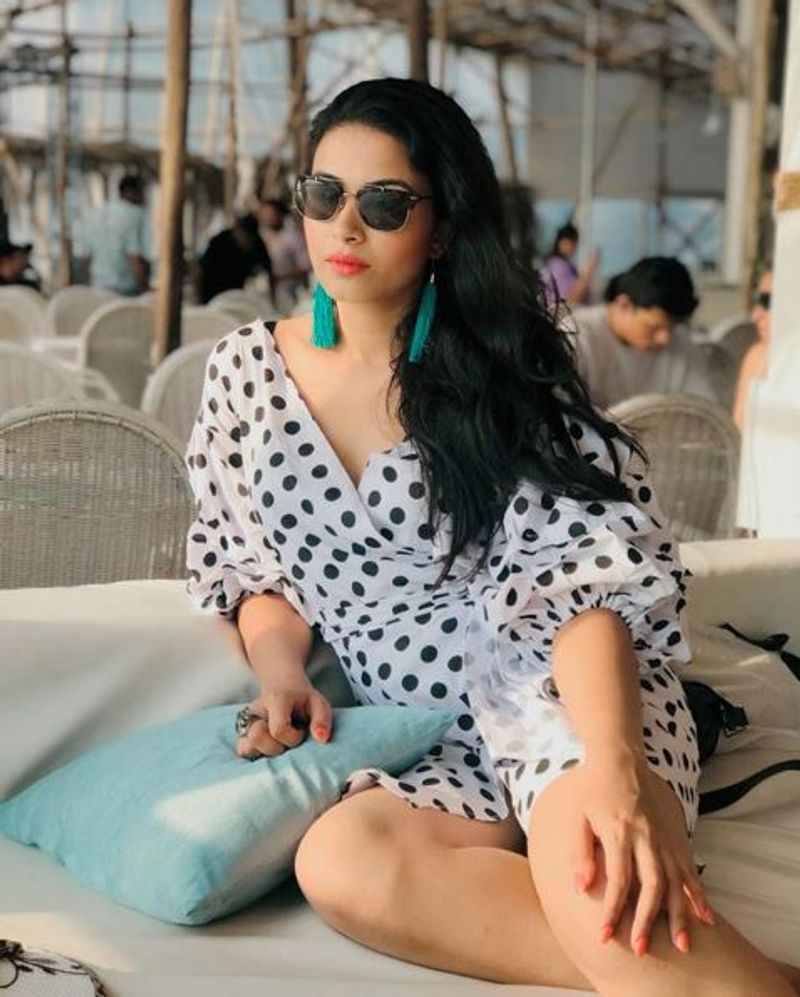 Sandalwood Actress Kavya Shetty photo gallery