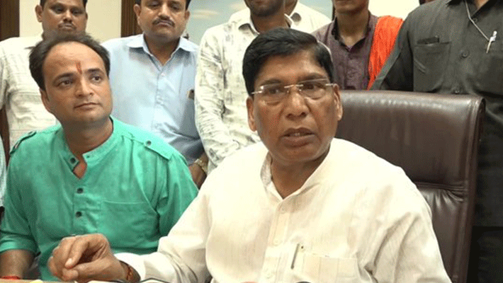 up minister girraj singh dharmesh controversy statement of mayawati in Lucknow up minister girraj singh dharmesh controversy statement of mayawati in Lucknow