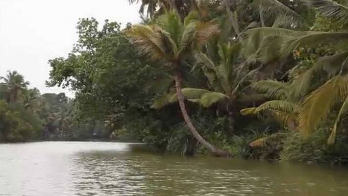 six members goes missing in kakunur lake in kadapa district six members goes missing in kakunur lake in kadapa district