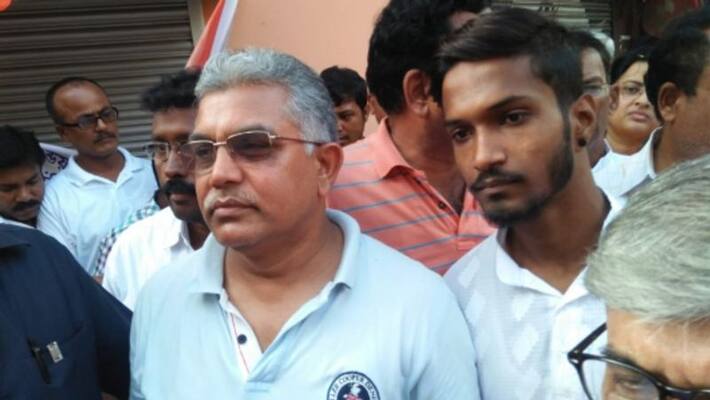 BJP West Bengal president Dilip Ghosh, attacked at Lake Town BJP West Bengal president Dilip Ghosh, attacked at Lake Town