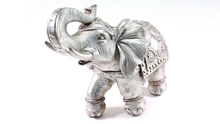 Ganesh Chaturthi : Know why in vastu silver elephant statue is considered good Ganesh Chaturthi : Know why in vastu silver elephant statue is considered good