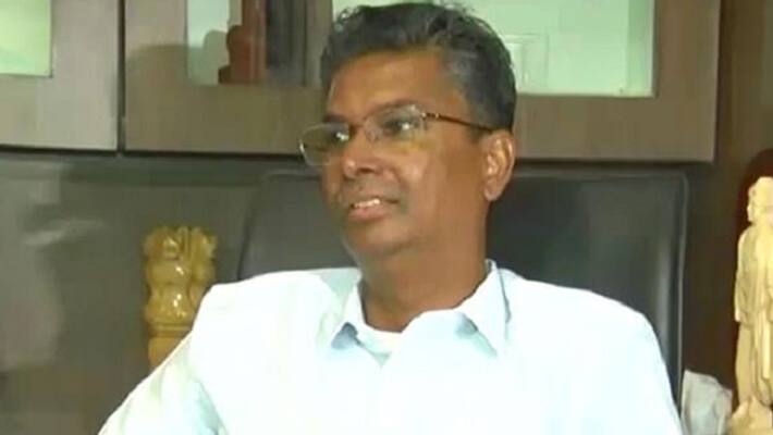 kpcc working president satish jarkiholi slams to bjp government gvd kpcc working president satish jarkiholi slams to bjp government gvd