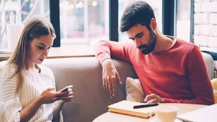 These 5 things can be harmful for the relationship These 5 things can be harmful for the relationship