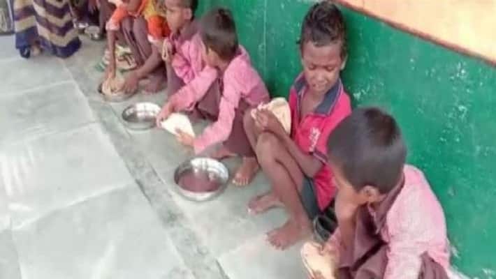 For images of roti with salt served At UP School, case against Journalist For images of roti with salt served At UP School, case against Journalist