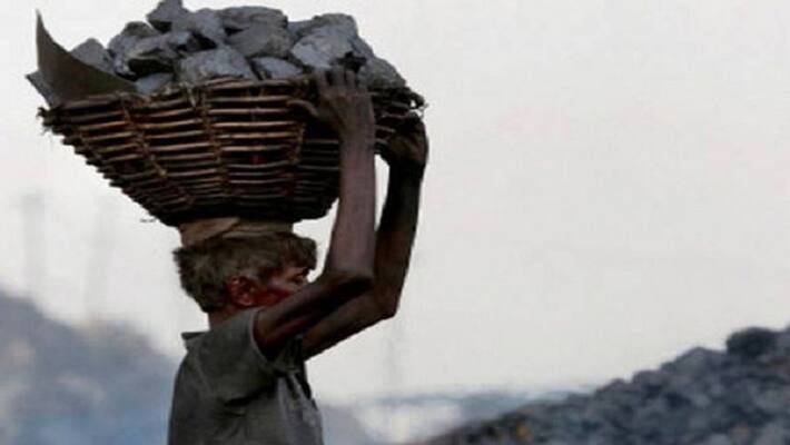 IMF cuts india's FY20 growth forecast to 4.8% IMF cuts india's FY20 growth forecast to 4.8%