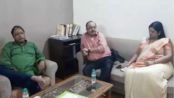 Sovan Chatterjee and Baisakhi Banerjee met Mukul Roy in Delhi Sovan Chatterjee and Baisakhi Banerjee met Mukul Roy in Delhi