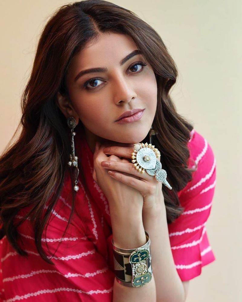 kajal agarwal killing looks
