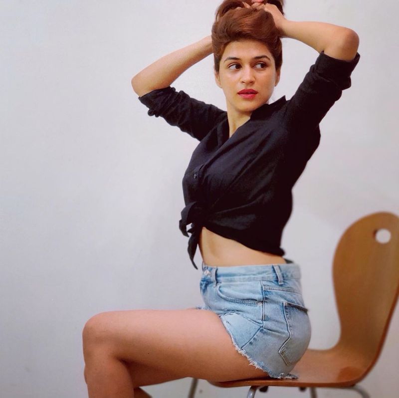Shraddha Das Instagram photos goes viral