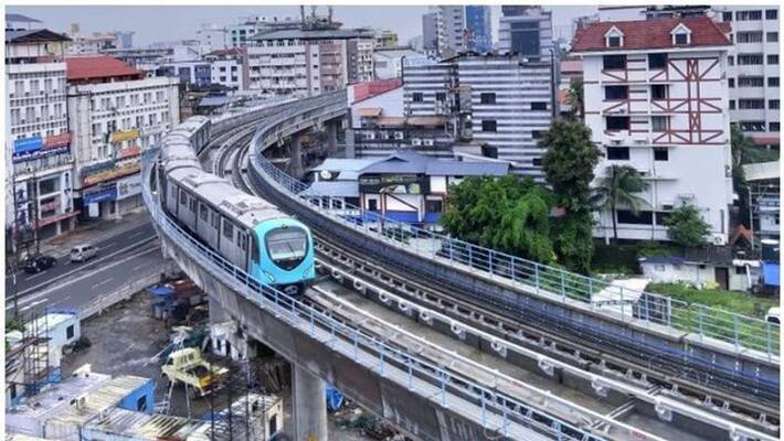 kochi metro reduces fares during off peak hours kochi metro reduces fares during off peak hours