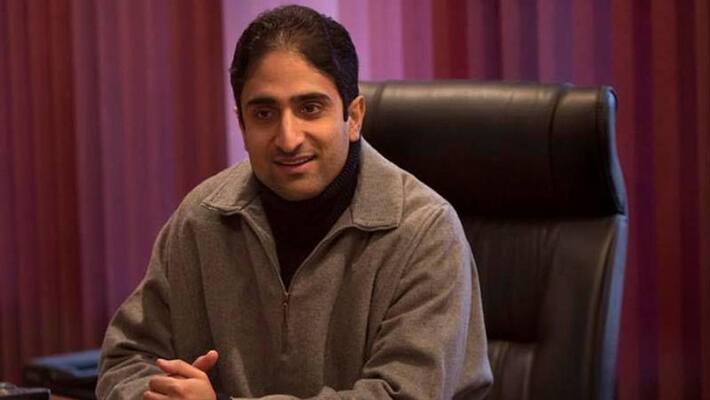 srinagar's mayor junaid Azim Mattu has been placed under house protection srinagar's mayor junaid Azim Mattu has been placed under house protection