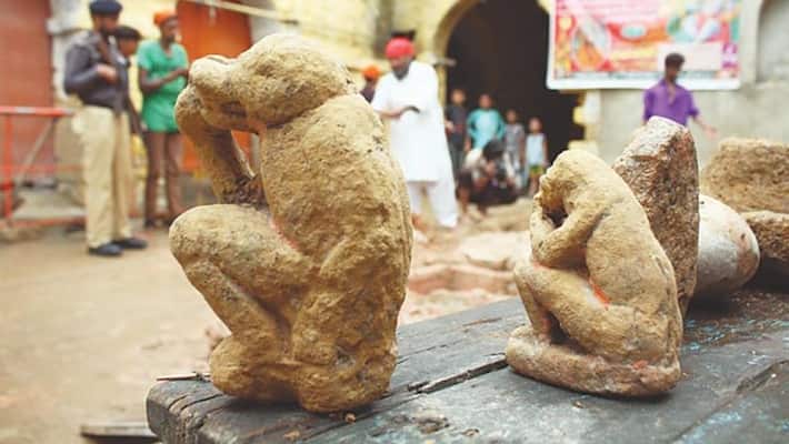 1500 years old lord hanuman statues discovered from Pakistani temple 1500 years old lord hanuman statues discovered from Pakistani temple