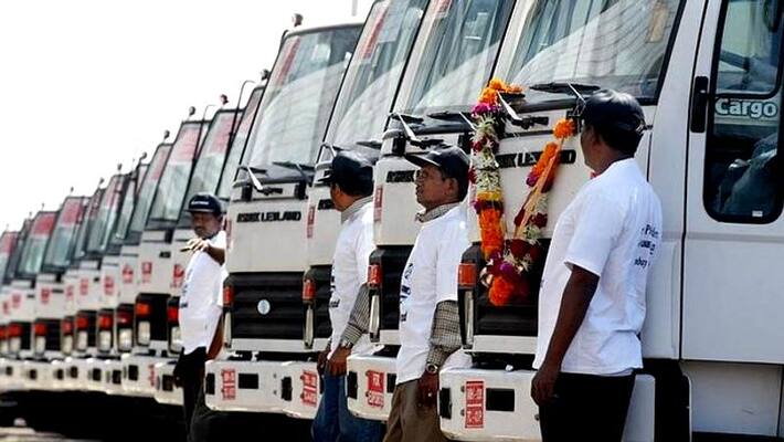 Truck And Lorry sales in India deep plunge in August Truck And Lorry sales in India deep plunge in August