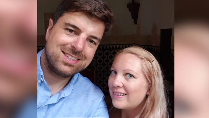 Husband surprised gift of death for wife stabbed throat Husband surprised gift of death for wife stabbed throat