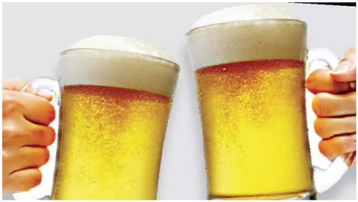 Beer in pharmacy: Man arrested for selling bottles of liquor in drugstore Beer in pharmacy: Man arrested for selling bottles of liquor in drugstore