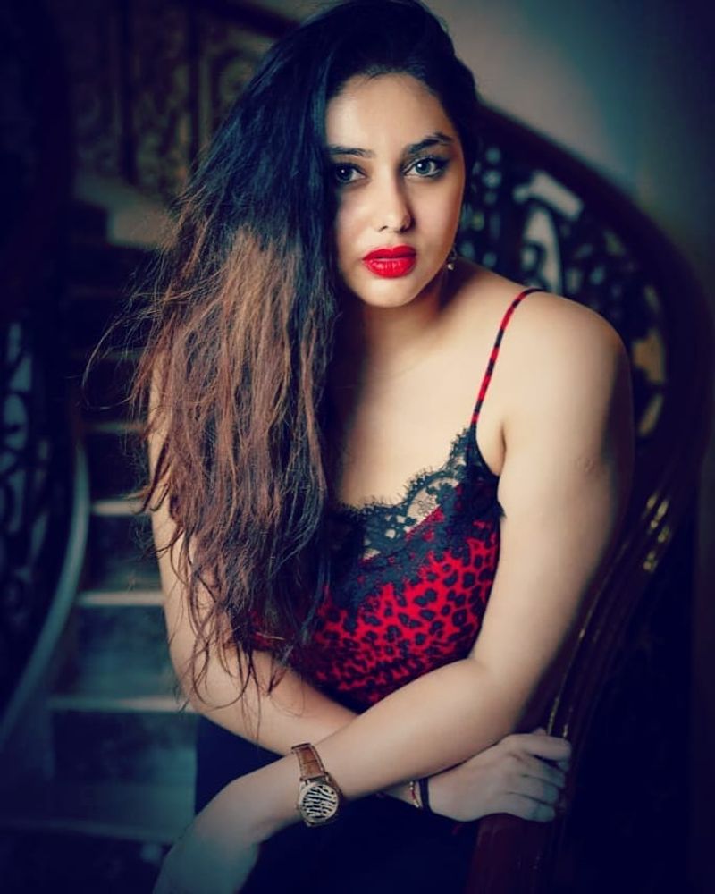 Actress Namitha latest photos viral
