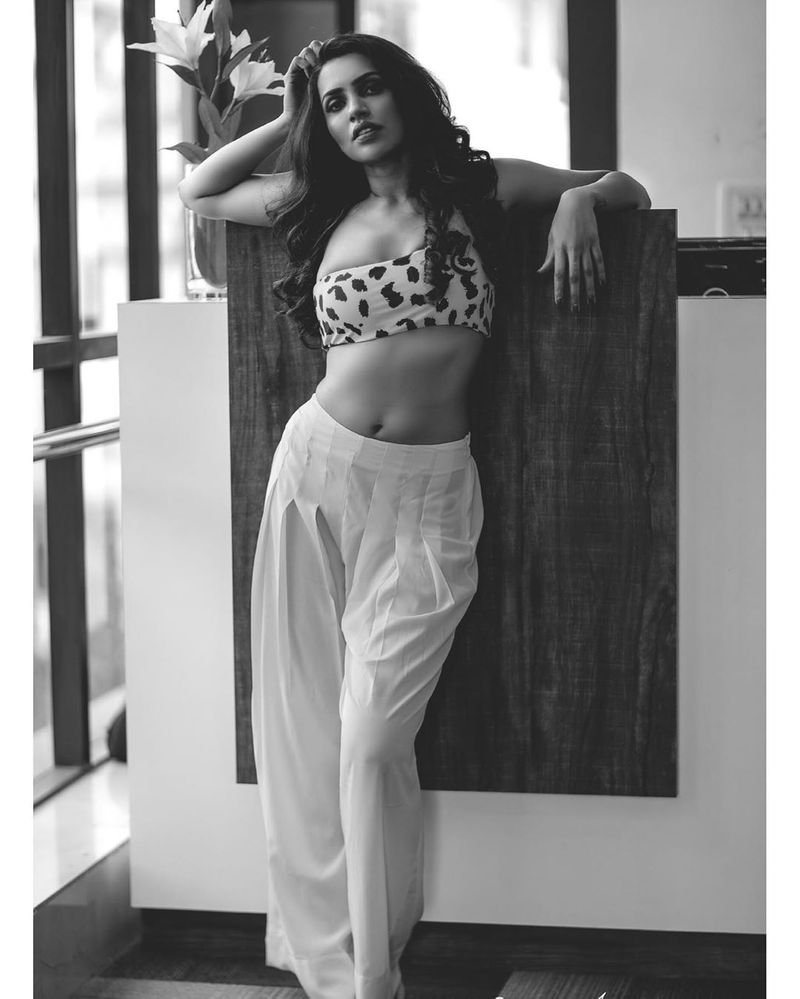 manmadhudu 2 fame akshara gowda latest hot pics goes viral