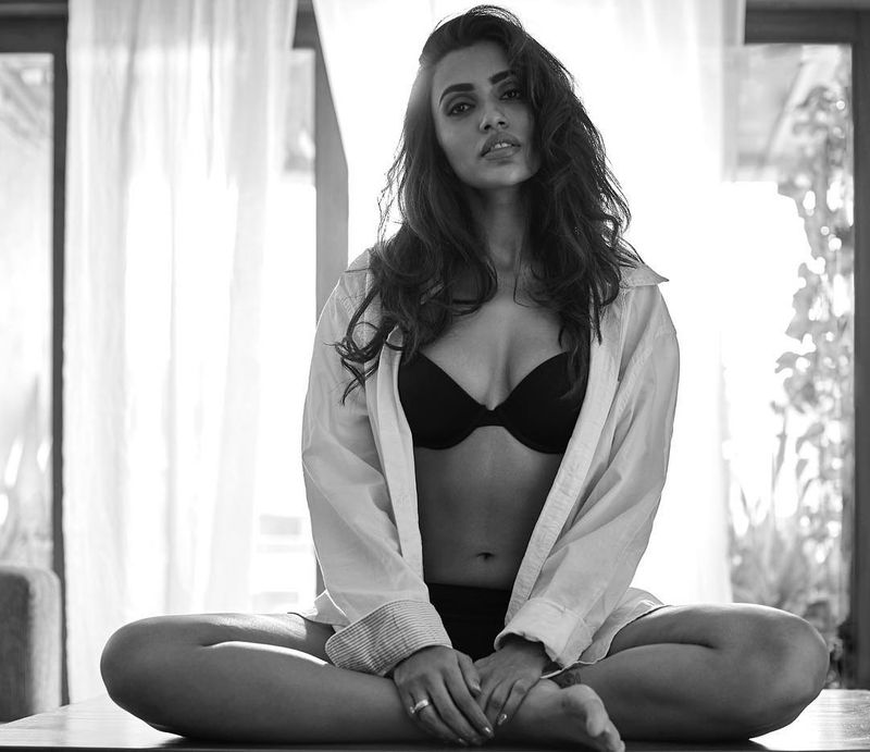 manmadhudu 2 fame akshara gowda latest hot pics goes viral