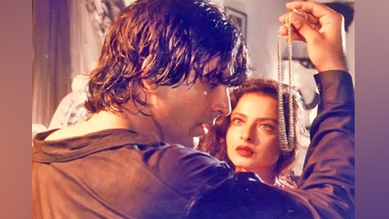 সত্তর থেকে নব্বই-অসংখ্য নায়কের বিপরীতে অভিনয় করে একাধিক সম্পর্কে জড়িয়েছিলেন রেখা। অক্ষয় কুমারও রয়েছেন সেই তালিকায়।