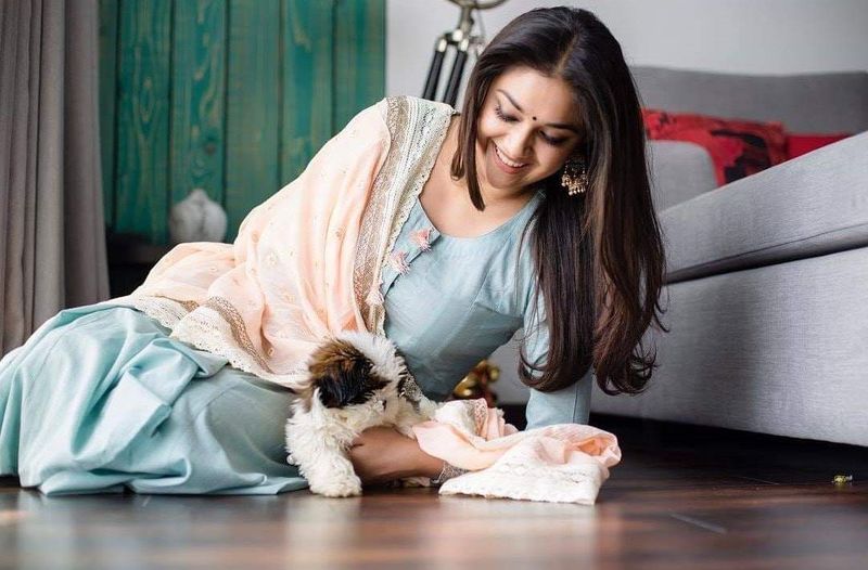 Tollywood Heroines With Their Cute dogs