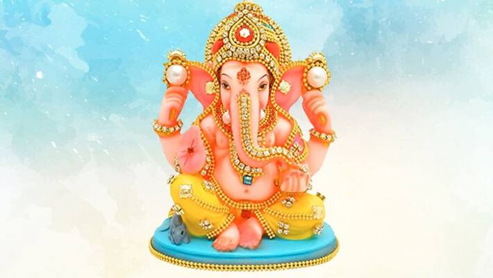 Put Shree Ganesh idol on top of the gate, bring happiness in the house with such easy tips Put Shree Ganesh idol on top of the gate, bring happiness in the house with such easy tips
