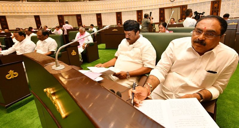 telangana budget 2019-20:cm kcr presents budget in telangana assembly