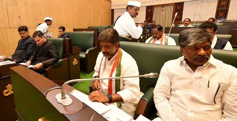 telangana budget 2019-20:cm kcr presents budget in telangana assembly