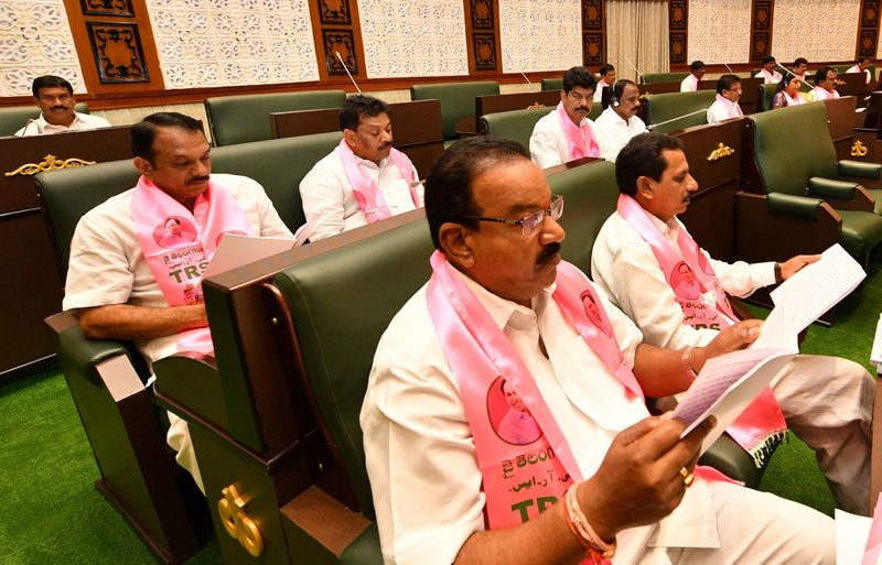 telangana budget 2019-20:cm kcr presents budget in telangana assembly