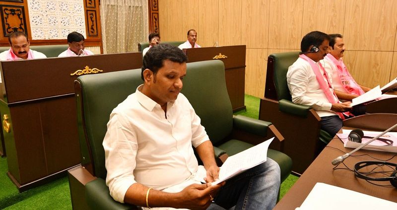 telangana budget 2019-20:cm kcr presents budget in telangana assembly