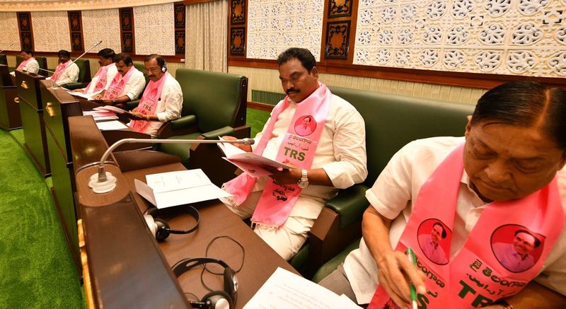 telangana budget 2019-20:cm kcr presents budget in telangana assembly