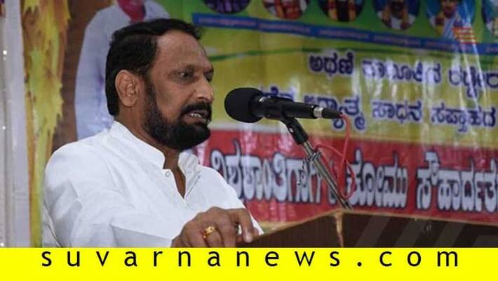 District Incharge Minister Laxman Savadi Did not Come to Koppal Last One Month District Incharge Minister Laxman Savadi Did not Come to Koppal Last One Month