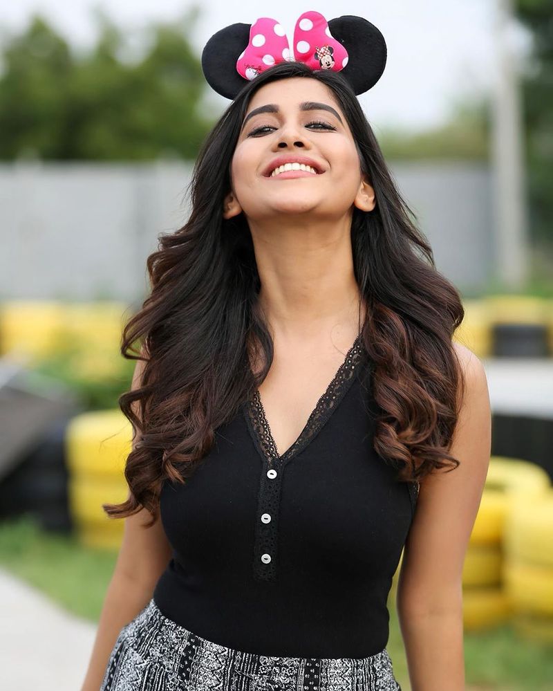 Nabha Natesh beautiful pics from instagram