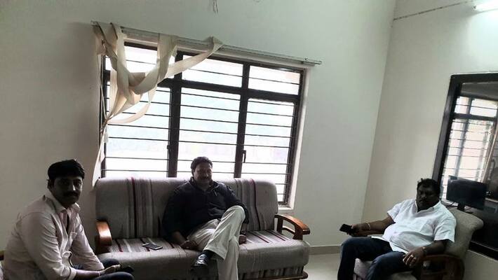 Guntur tense as Chandrababu Naidu calls for rally to protest YSRCP attacks on TDP workers Guntur tense as Chandrababu Naidu calls for rally to protest YSRCP attacks on TDP workers