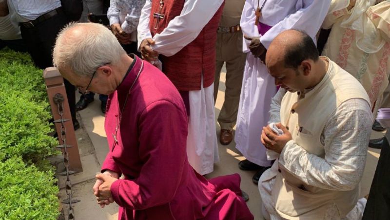 उन्होंने कहा कि मैं ब्रिटिश सरकार का प्रवक्ता नहीं हूं। ना उनके लिए कुछ कह सकता हूं। मैं ईश्वर के नाम पर जरूर बोल सकता हूं। यह पाप और मुक्ति का स्थान है।
