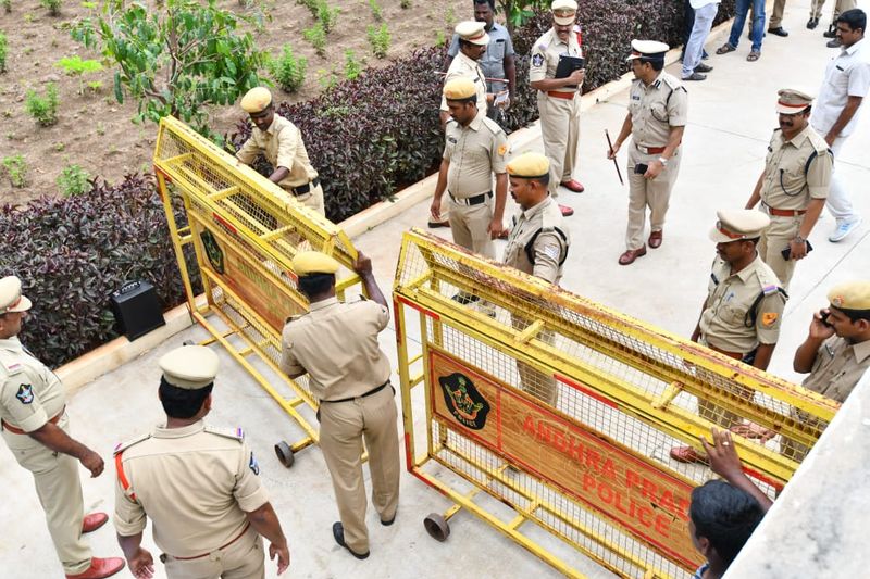 Chalo Atmakur march in Palnadu becomes flashpoint between TDP and YSRCP