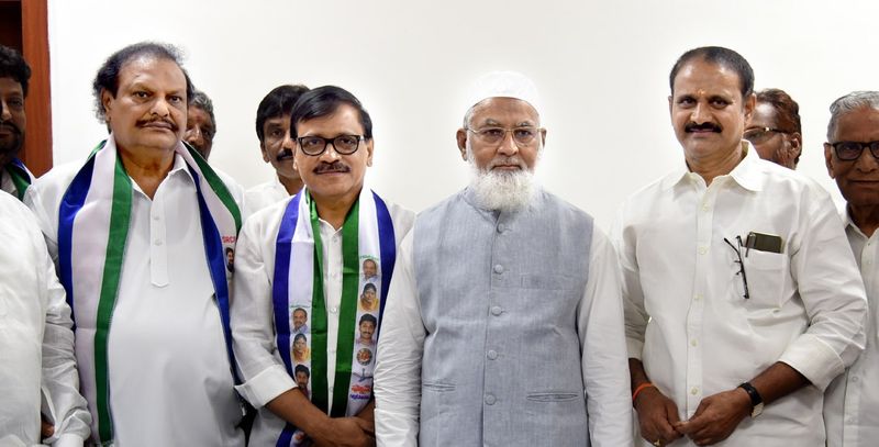 ysrcp leader sworn as mlcs at council chairman ma sharif chamber