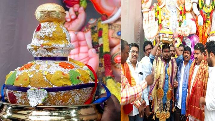 Gold Laddu Auction at Bholakpur :The fish merchant win laddu rs 7.56 lakhs Gold Laddu Auction at Bholakpur :The fish merchant win laddu rs 7.56 lakhs