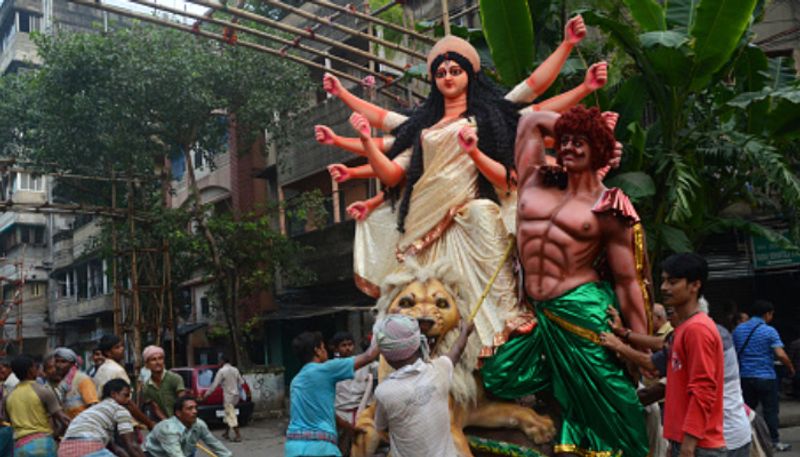 no restrictions are there on night pandal hopping at durga puja 2020 BJC