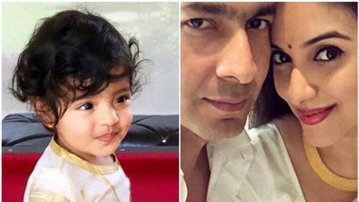 heroine asin's daughter photo going viral heroine asin's daughter photo going viral
