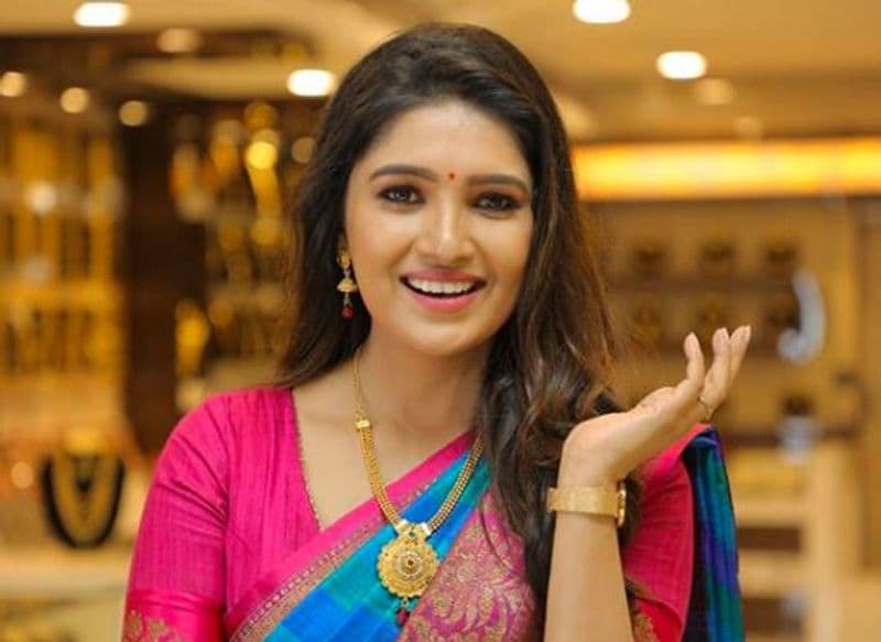 Actress vani bhojan Latest saree photo going viral