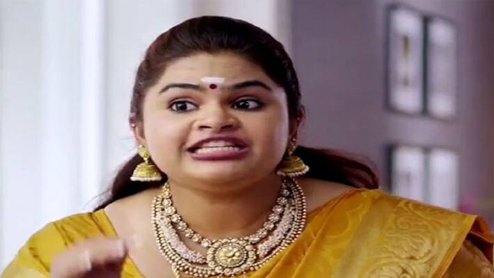 Lady Comedian Shocking look goes viral Lady Comedian Shocking look goes viral