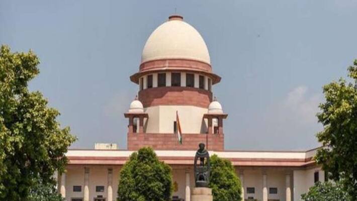 SC issues notice to Centre on MDMK leader Vaiko's plea for release of Farooq Abdullah SC issues notice to Centre on MDMK leader Vaiko's plea for release of Farooq Abdullah